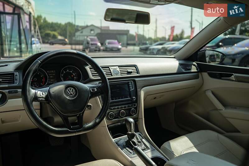 Volkswagen Passat 2016