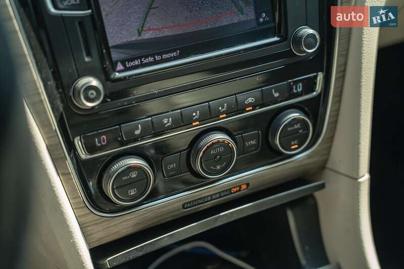 Volkswagen Passat 2016