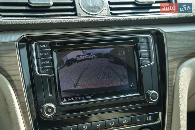 Volkswagen Passat 2016