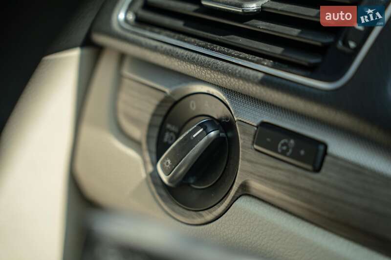 Volkswagen Passat 2016