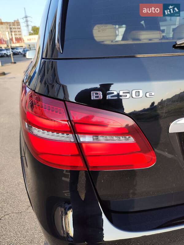 Mercedes-Benz B-Class 2016