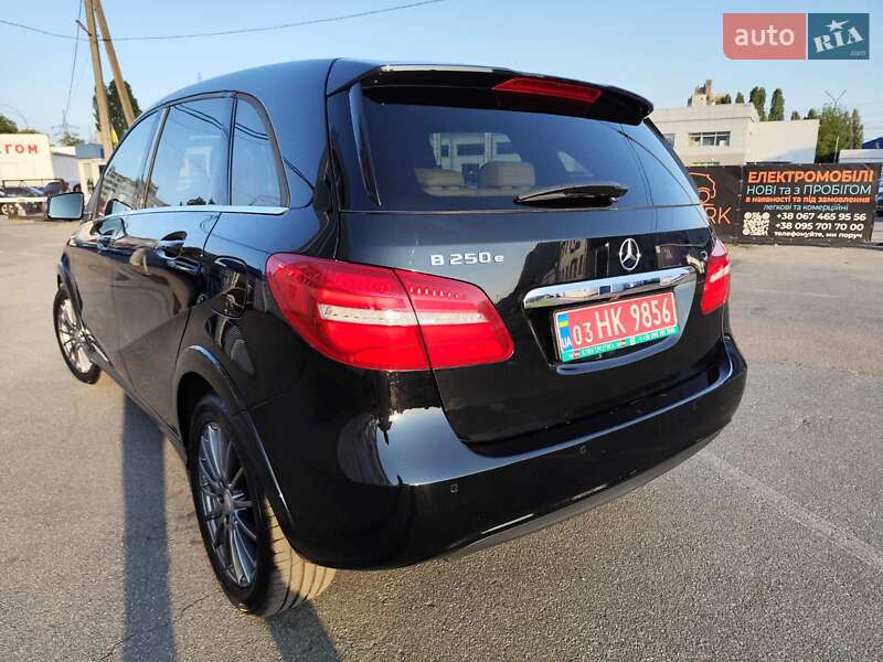 Mercedes-Benz B-Class 2016