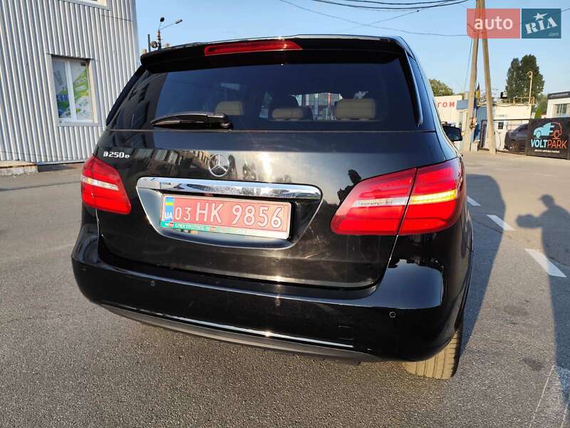 Mercedes-Benz B-Class 2016