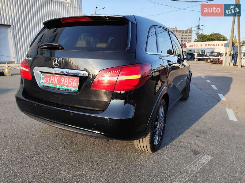 Mercedes-Benz B-Class 2016