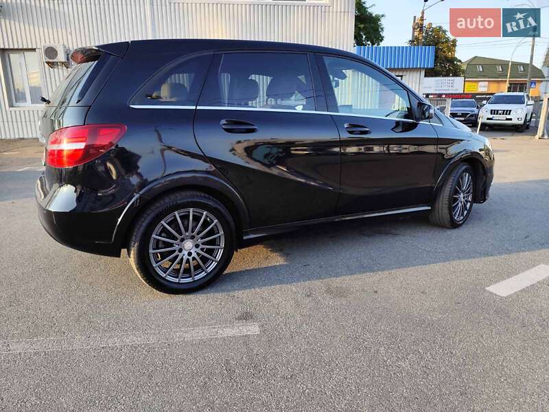 Mercedes-Benz B-Class 2016