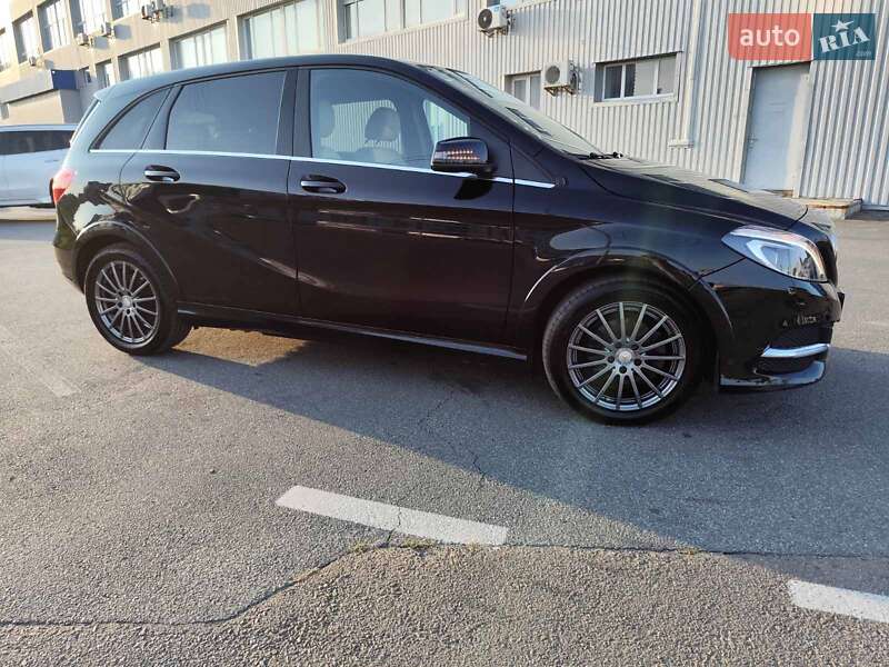 Mercedes-Benz B-Class 2016