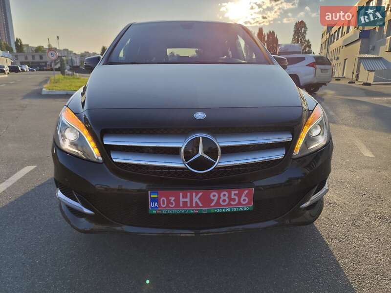 Mercedes-Benz B-Class 2016