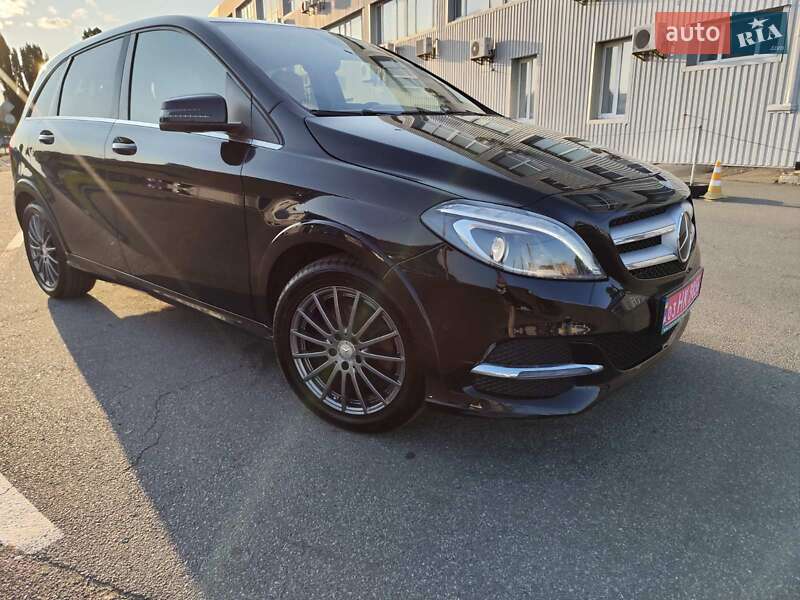 Mercedes-Benz B-Class 2016