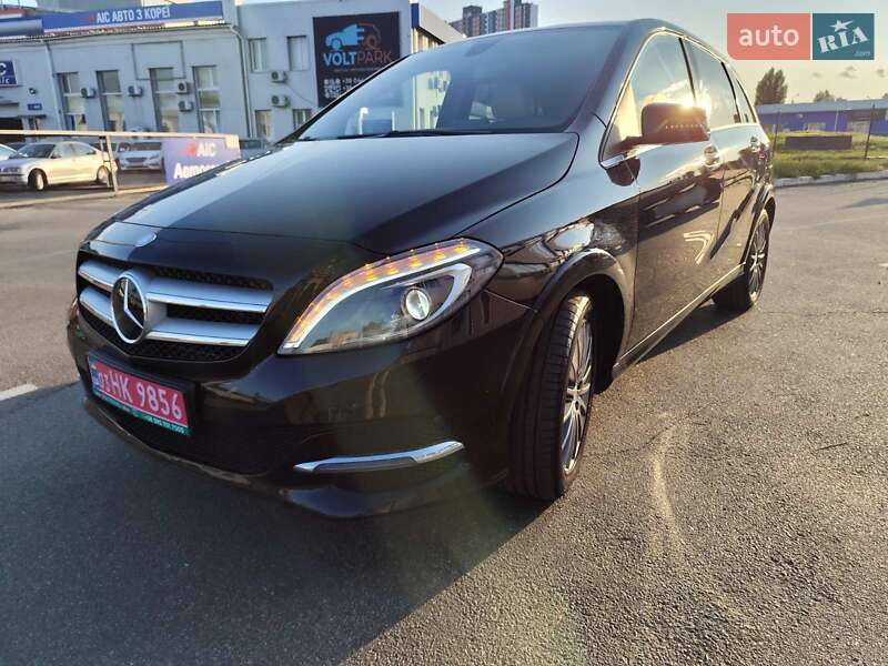 Mercedes-Benz B-Class 2016