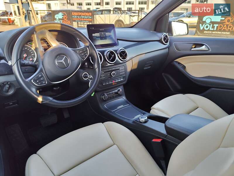 Mercedes-Benz B-Class 2016