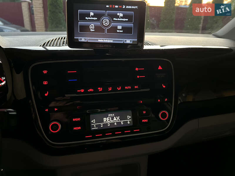 Volkswagen e-Up 2014