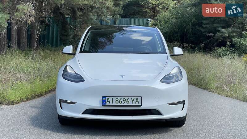 Tesla-3