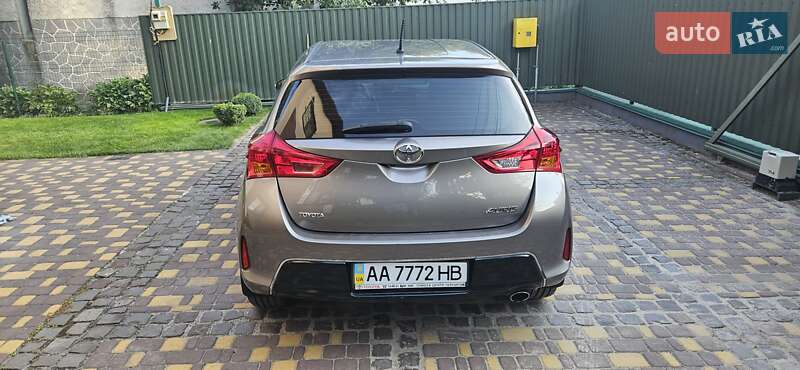 Toyota-2