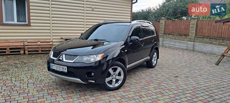 Mitsubishi Outlander XL 2008