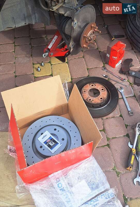 Mitsubishi Outlander XL 2008