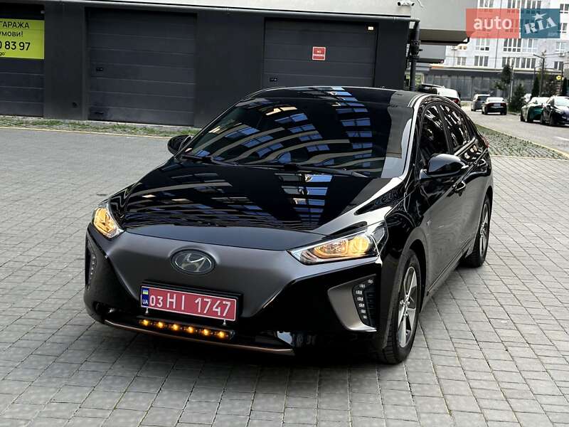 Hyundai-52
