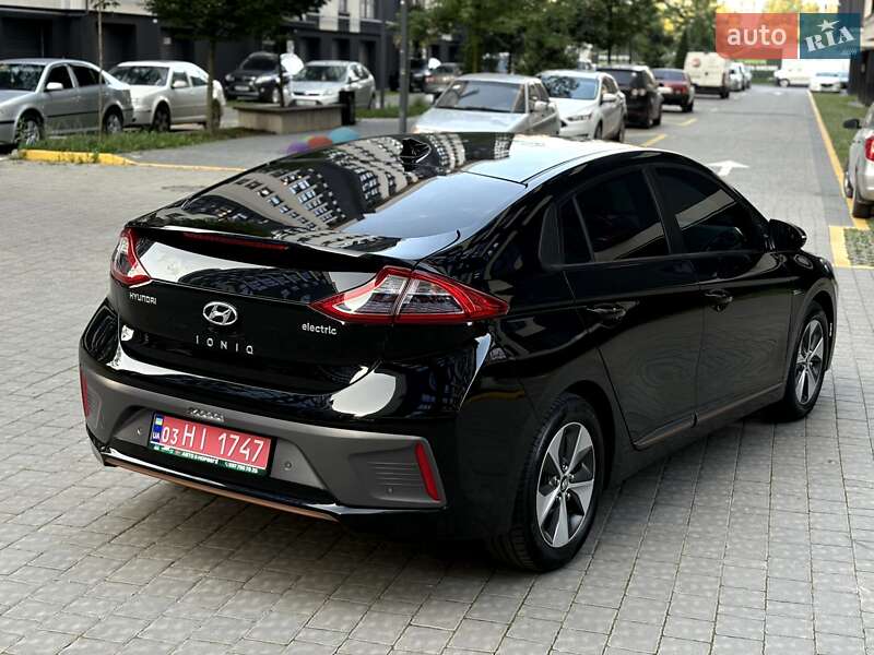 Hyundai-16