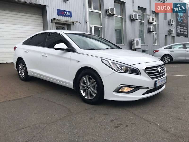 Hyundai-4