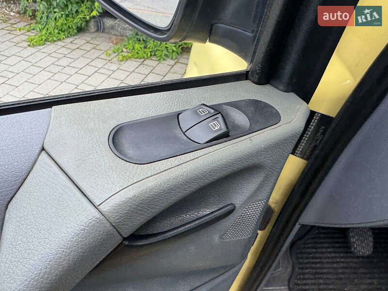 Mercedes-Benz Vito 2008