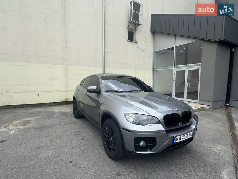 BMW X6 2011