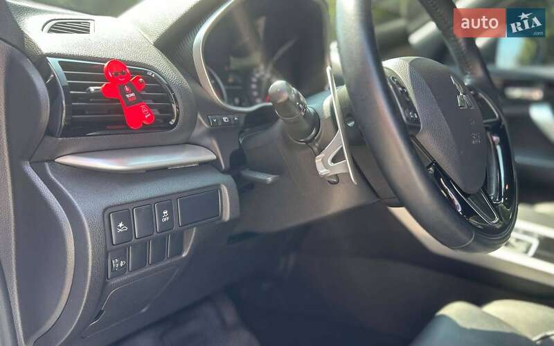 Mitsubishi Eclipse Cross 2022