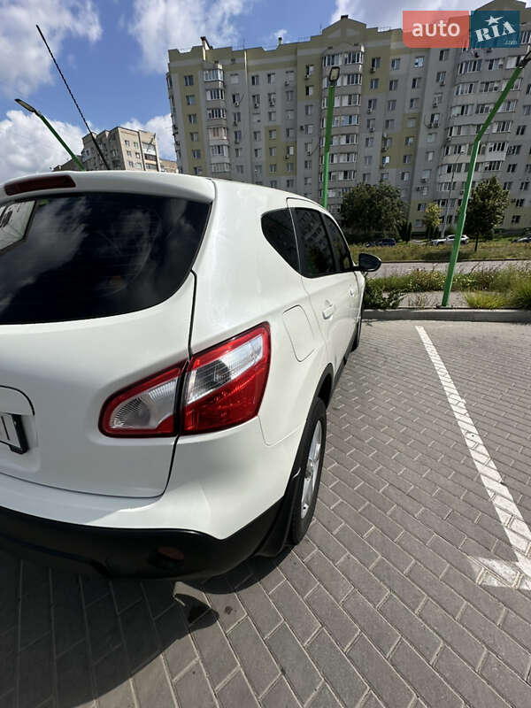 Nissan Qashqai 2013