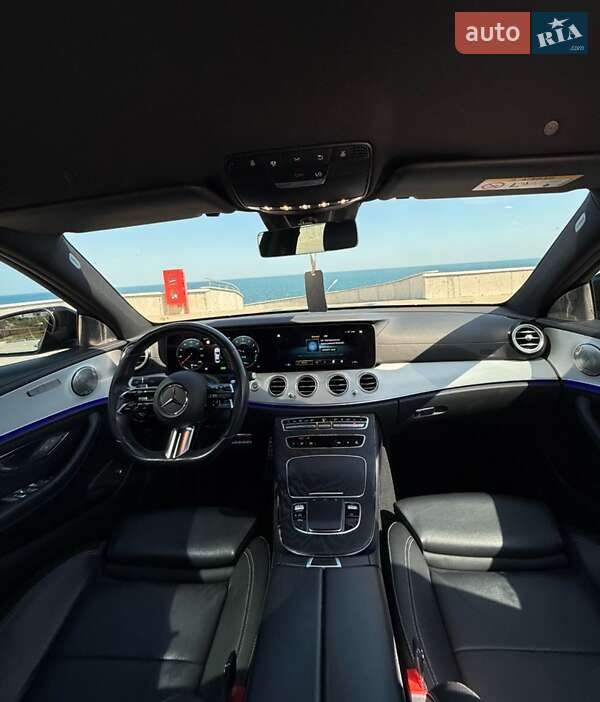 Mercedes-Benz E-Class 2021