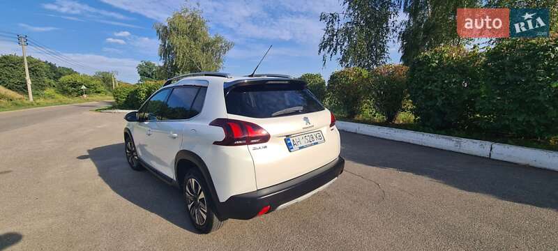 Peugeot 2008 2017