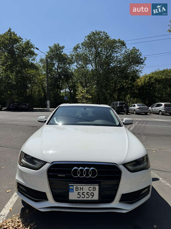 Audi A4 2014