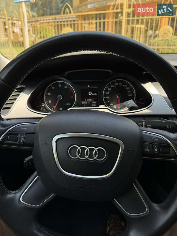 Audi A4 2014