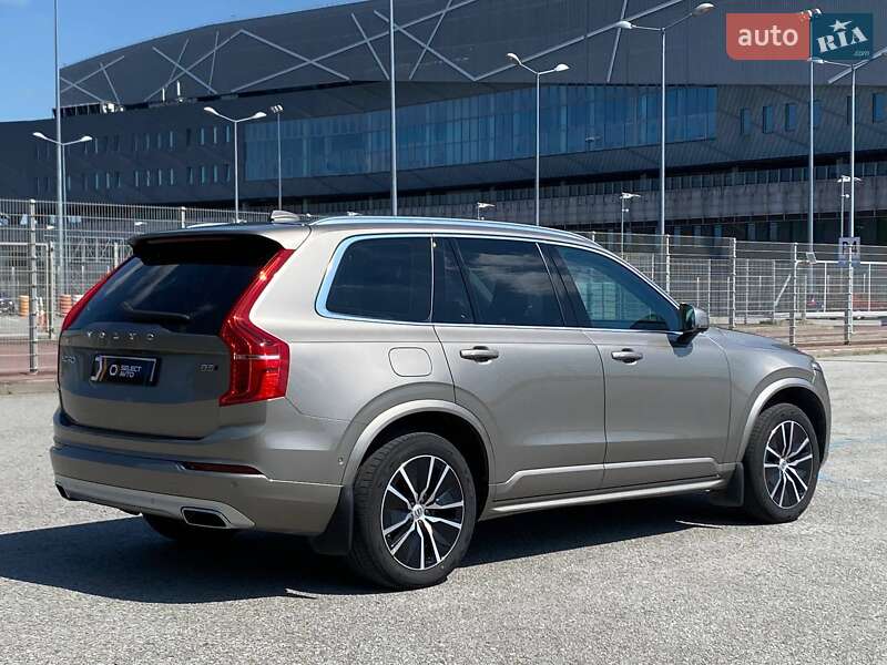 Volvo-0