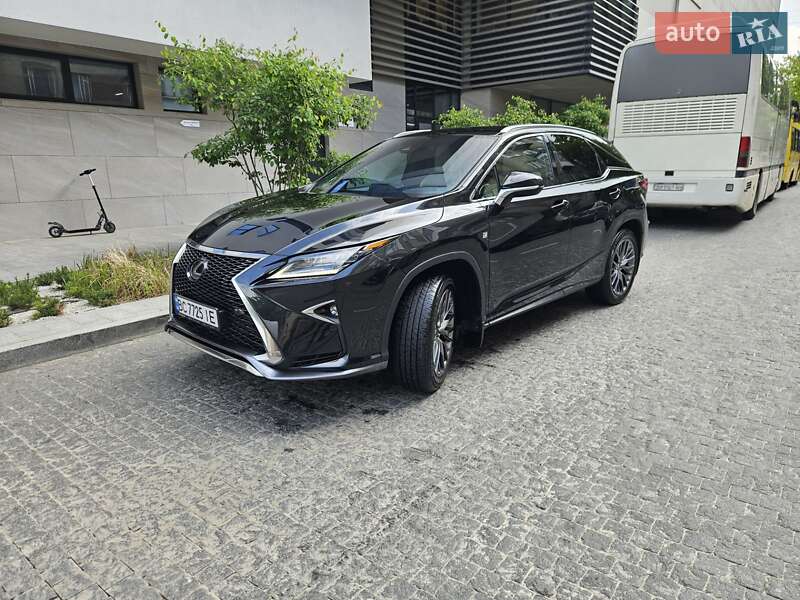 Lexus-21