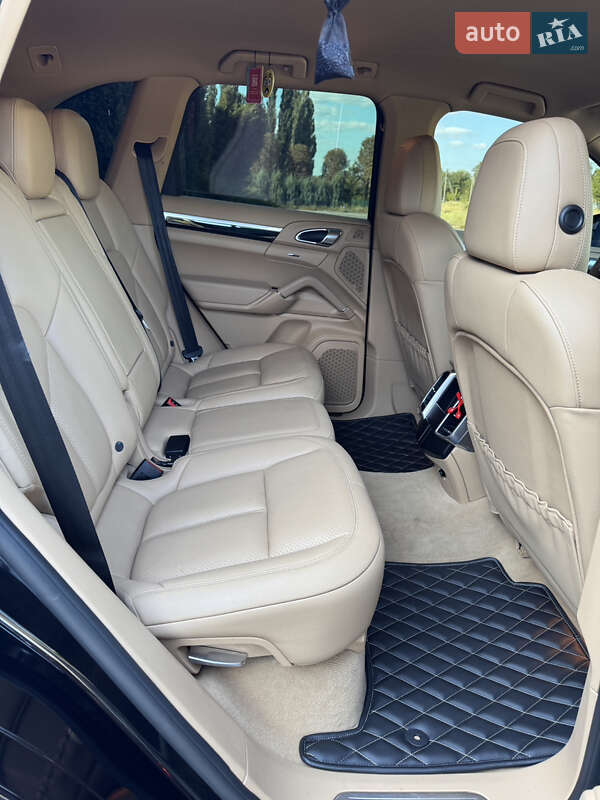 Porsche Cayenne 2014