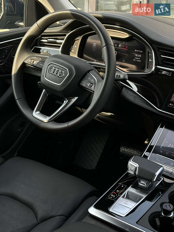 Audi-33