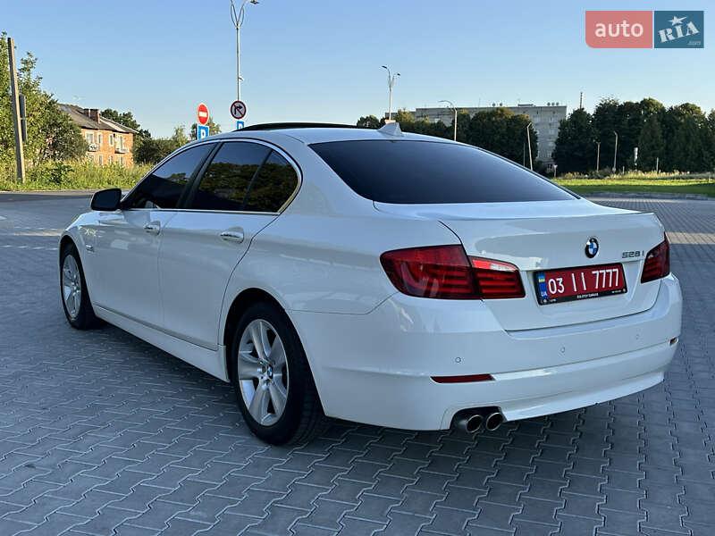 BMW 5 Series 2012