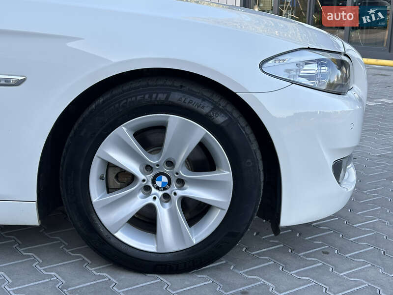 BMW 5 Series 2012