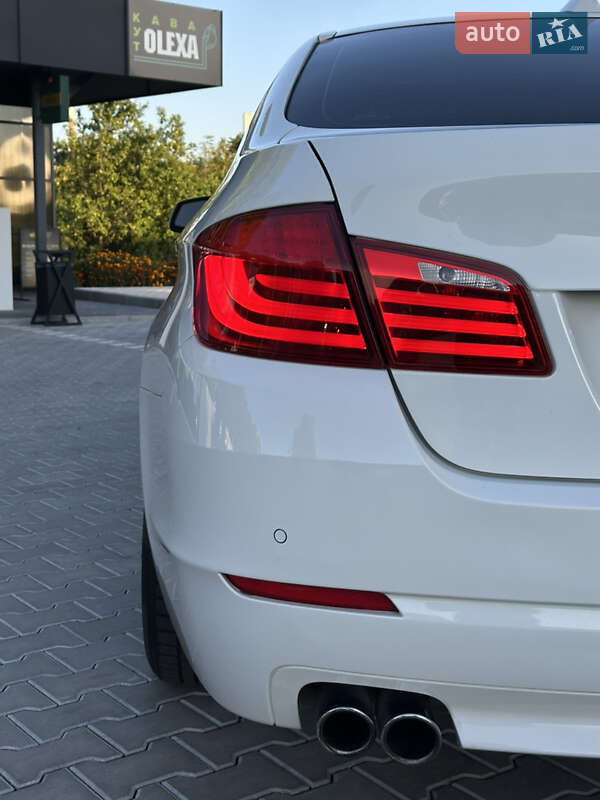 BMW 5 Series 2012