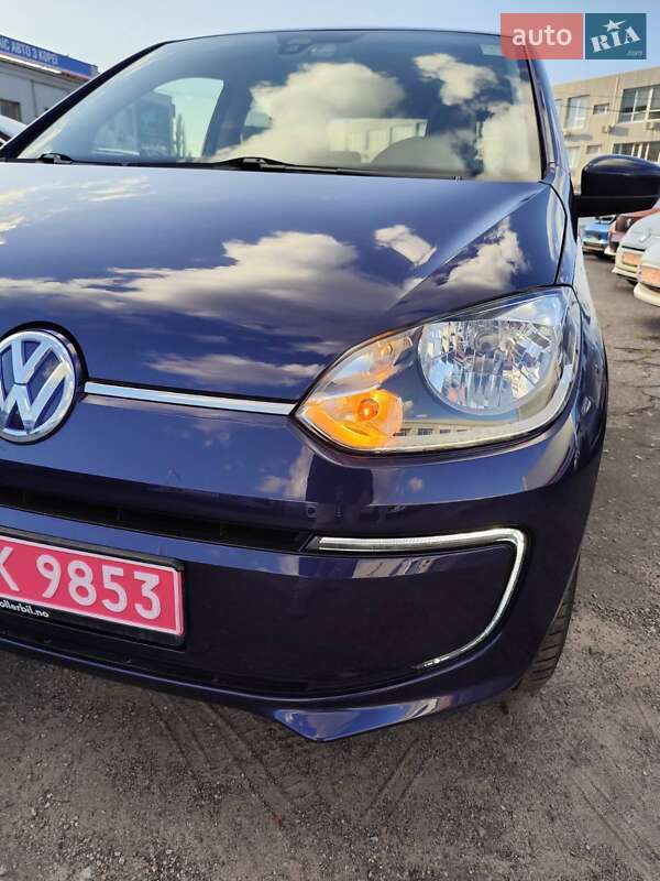 Volkswagen e-Up 2015