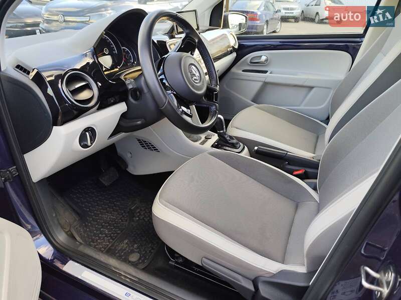 Volkswagen e-Up 2015