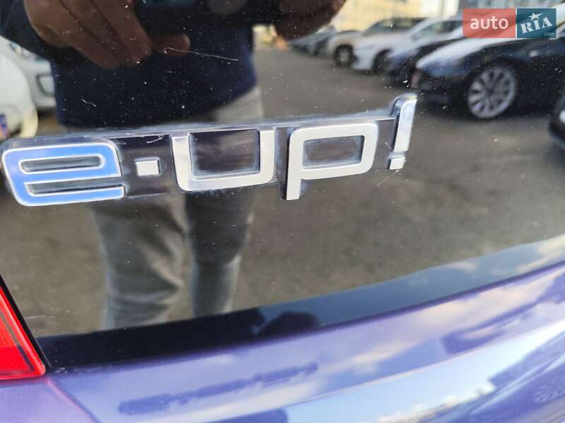 Volkswagen e-Up 2015