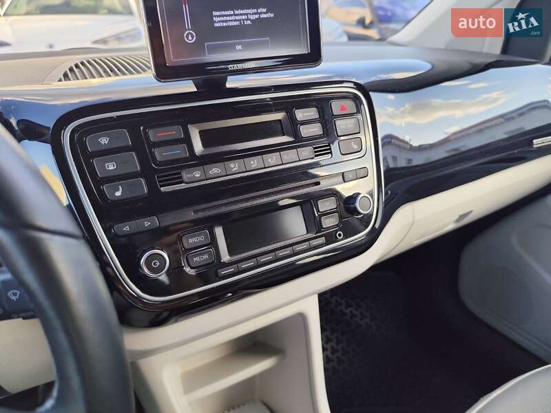 Volkswagen e-Up 2015