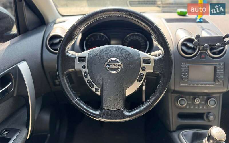 Nissan Qashqai+2 2013