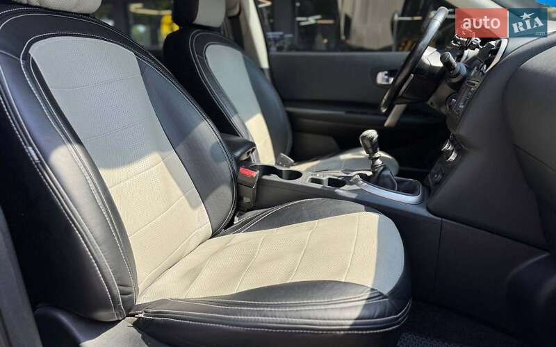 Nissan Qashqai+2 2013