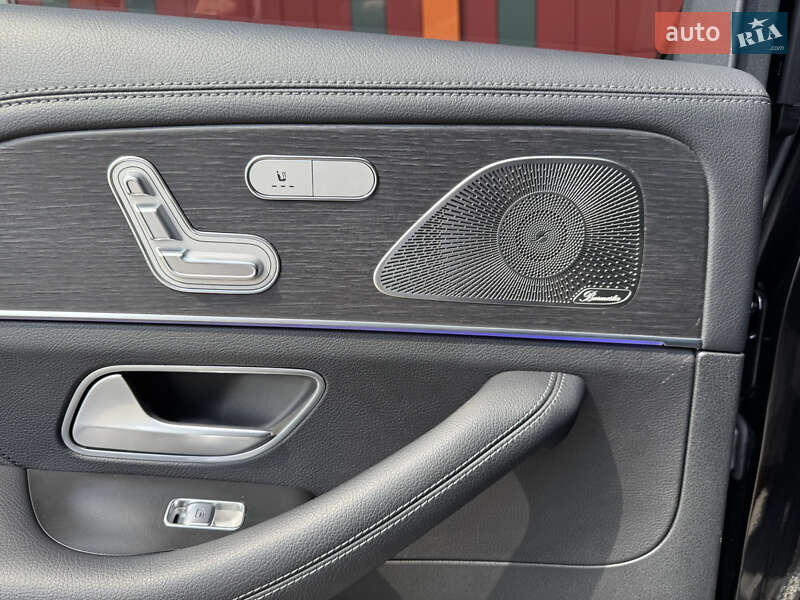 Mercedes-Benz GLS-Class 2021