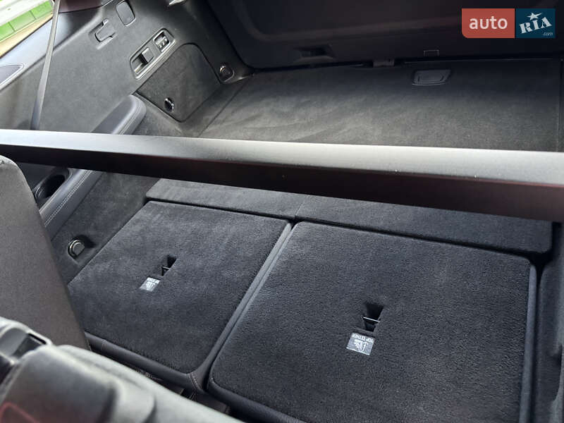 Mercedes-Benz GLS-Class 2021