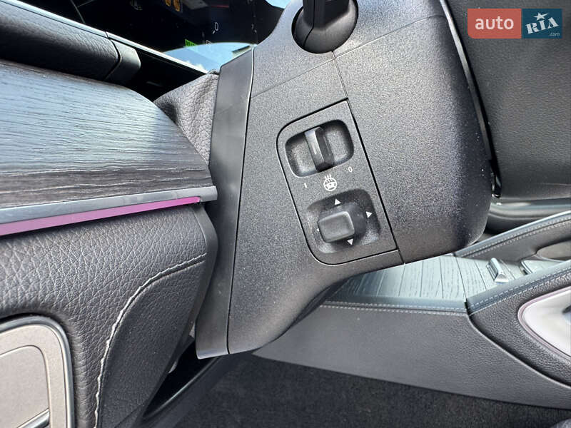 Mercedes-Benz GLS-Class 2021