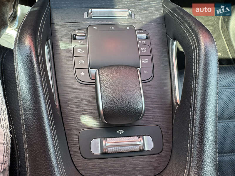 Mercedes-Benz GLS-Class 2021