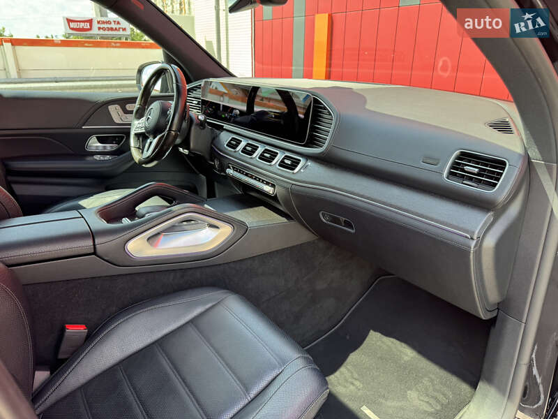 Mercedes-Benz GLS-Class 2021