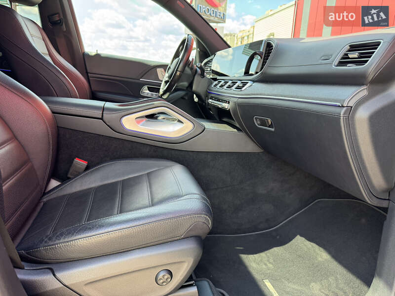 Mercedes-Benz GLS-Class 2021