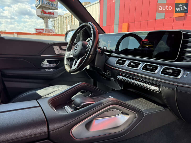 Mercedes-Benz GLS-Class 2021